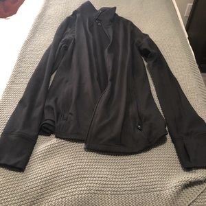 Black athletic old navy jacket
